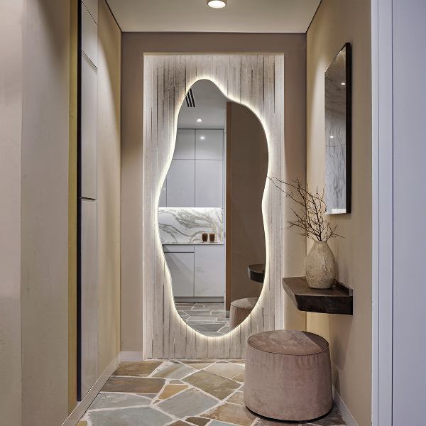 Oglinda forma neregulata led 45x100 cm