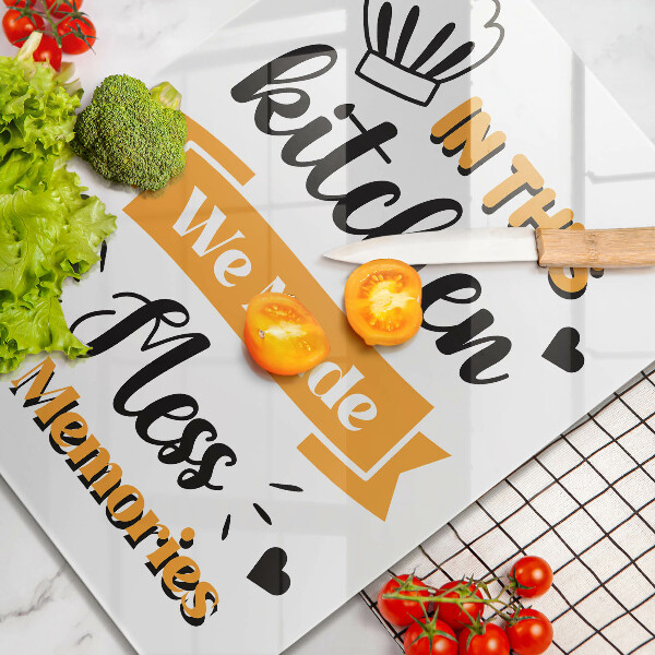 Tocător sticlă In this kitchen we made mess and memories