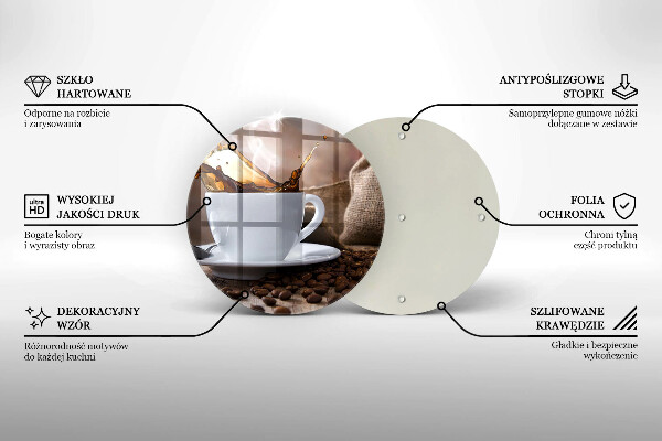 Tocător de bucătărie ceașcă și boabe de cafea