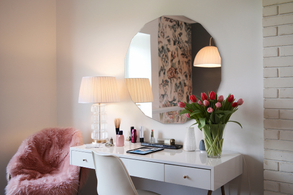 Oglindă geometrică estetic 80x80 cm