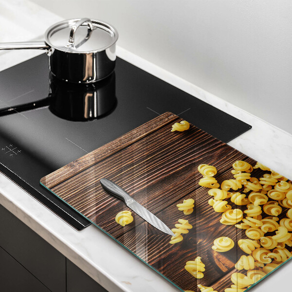 Placă protecție plita Paste pe masă