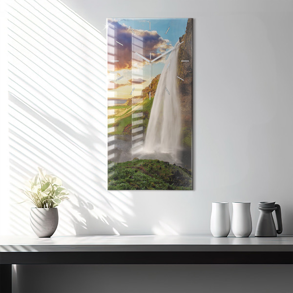 Ceas vertical de perete din sticlă Cascada în Islanda