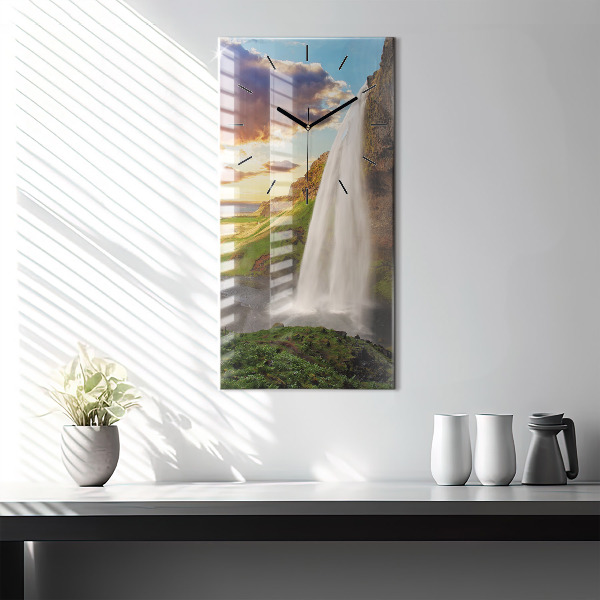 Ceas vertical de perete din sticlă Cascada în Islanda