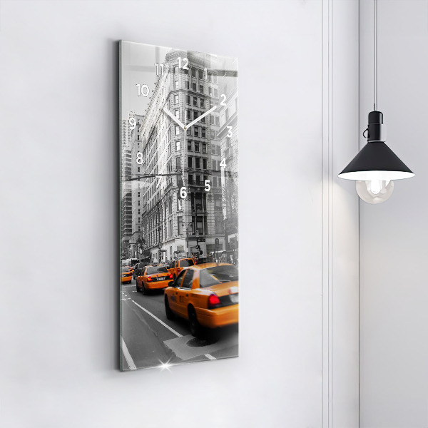 Ceas vertical de perete din sticlă Manhattan și taxiuri