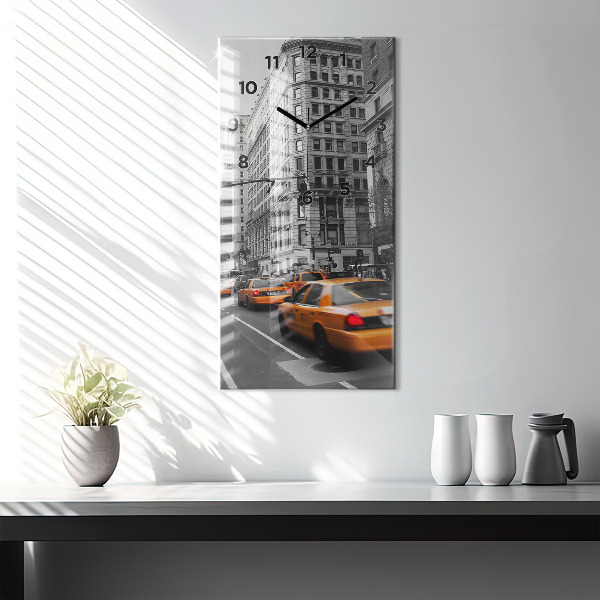 Ceas vertical de perete din sticlă Manhattan și taxiuri