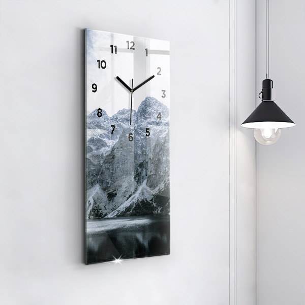 Ceas vertical de perete din sticlă Morskie Oko în Munții Tatra
