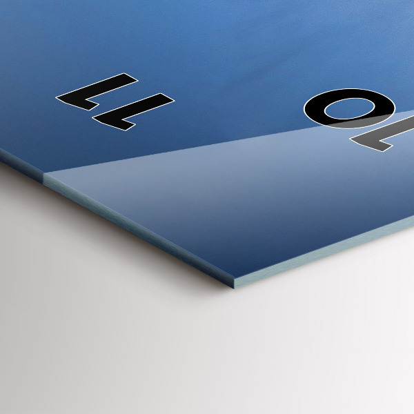 Ceas vertical de perete din sticlă Fotografie din Chicago