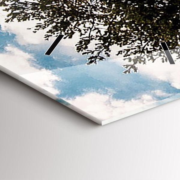 Ceas vertical de perete din sticlă Un copac pe un deal