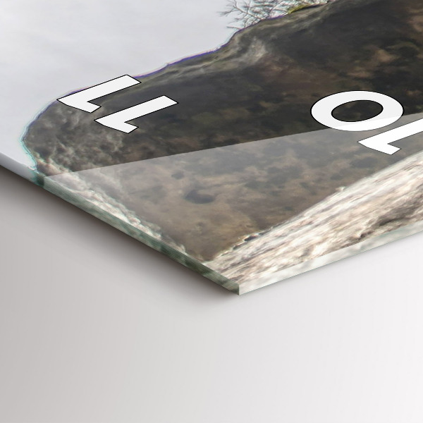 Ceas vertical de perete din sticlă Oraș rock din Republica Cehă