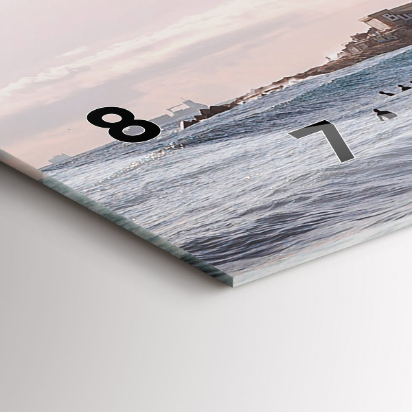 Ceas orizontale de perete din sticlă Barcelona Surfer