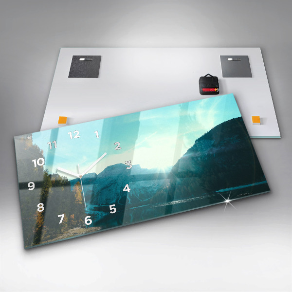 Ceas orizontale de perete din sticlă Munte și râu în Polonia