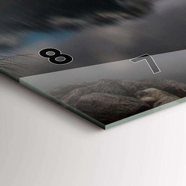 Ceas orizontale de perete din sticlă Înaltul Tatra din Slovacia