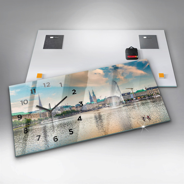 Ceas orizontale de perete din sticlă Binnenalster din Hamburg