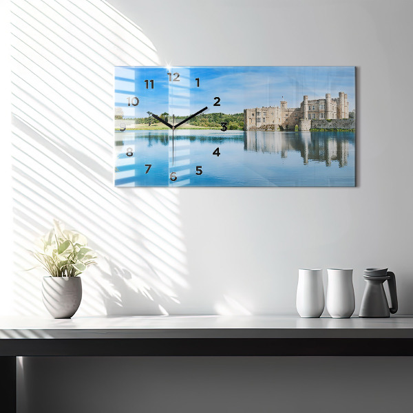 Ceas orizontale de perete din sticlă Castelul Leeds