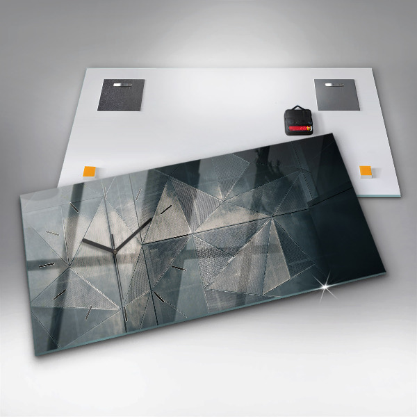 Ceas orizontale de perete din sticlă Triunghiuri abstracte metalice