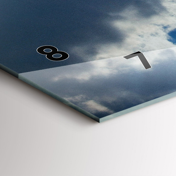 Ceas orizontale de perete din sticlă Steagul polonez pe cer