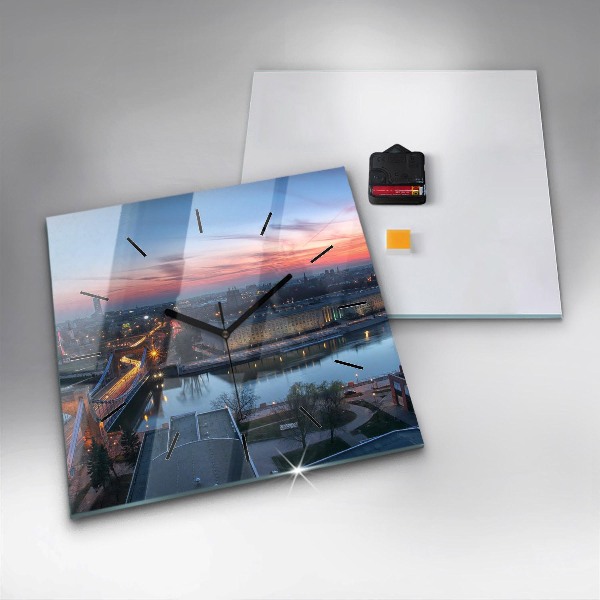 Ceas pătrat de perete din sticlă Wrocław dintr-o dronă