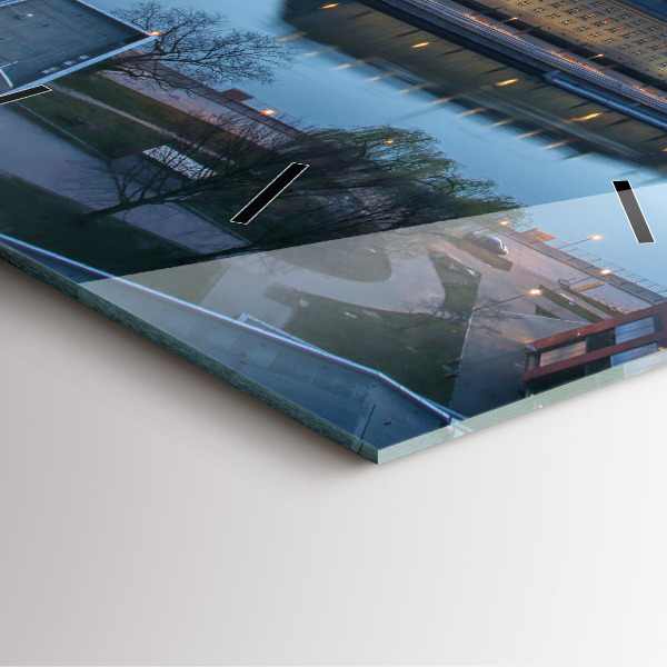 Ceas pătrat de perete din sticlă Wrocław dintr-o dronă