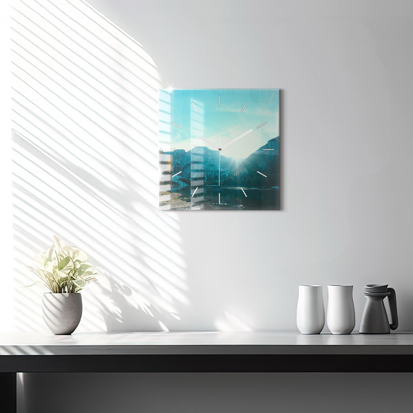 Ceas pătrat de perete din sticlă Munte și râu în Polonia