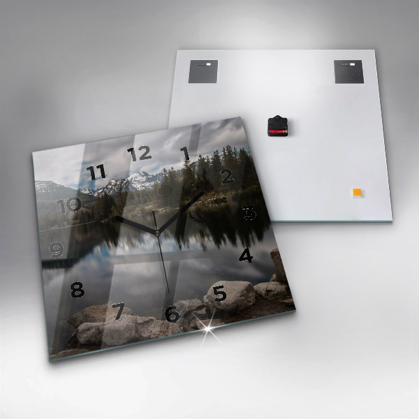 Ceas pătrat de perete din sticlă Înaltul Tatra din Slovacia