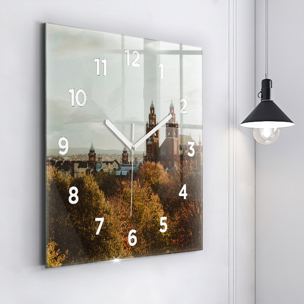 Ceas pătrat de perete din sticlă Galeria de Artă din Glasgow