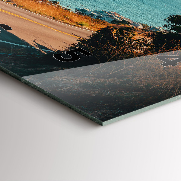 Ceas pătrat de perete din sticlă Palmieri în Malibu