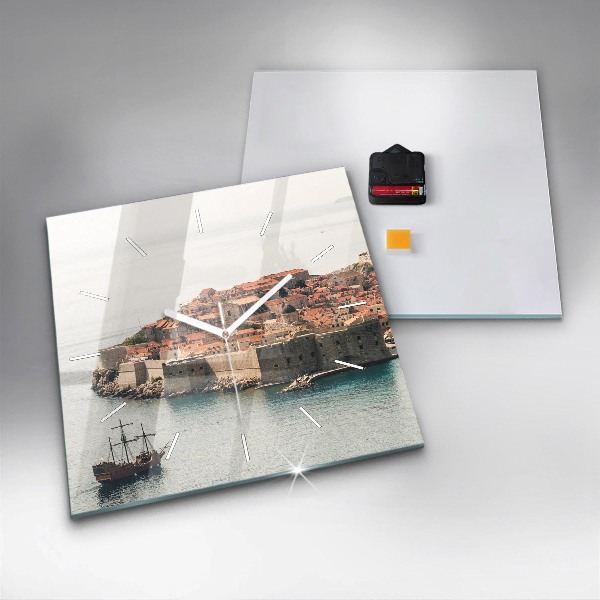 Ceas pătrat de perete din sticlă Nava cu pânze în Dubrovnik