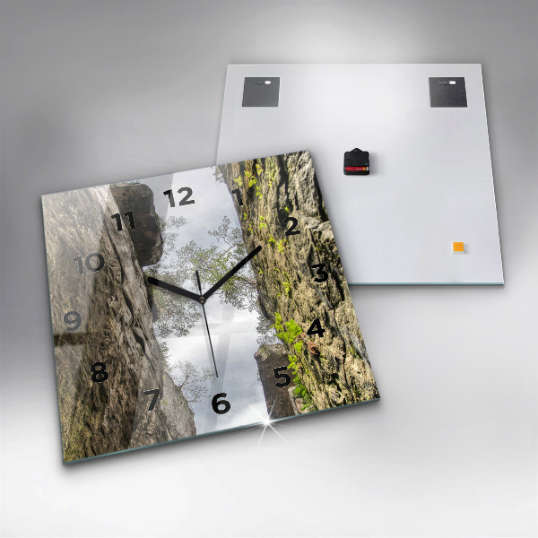 Ceas pătrat de perete din sticlă Oraș rock din Republica Cehă
