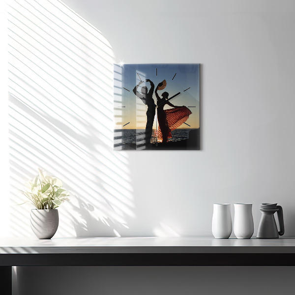 Ceas pătrat de perete din sticlă Dans spaniol pe mare