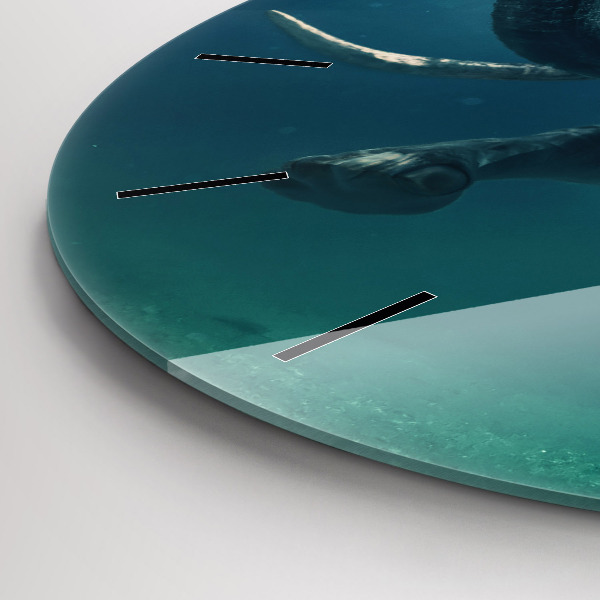 Ceas rotund de perete din sticlă Elefantul înotând în ocean