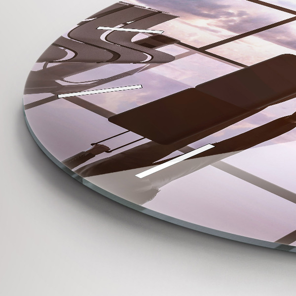 Ceas rotund de perete din sticlă Omul la aeroport