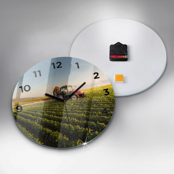 Ceas rotund de perete din sticlă Tractor într-un câmp agricol