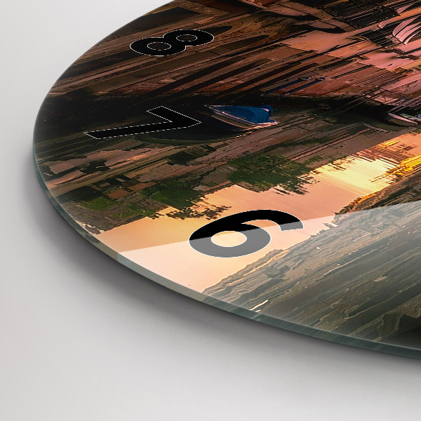 Ceas rotund de perete din sticlă Vedere asupra canalului din oraș