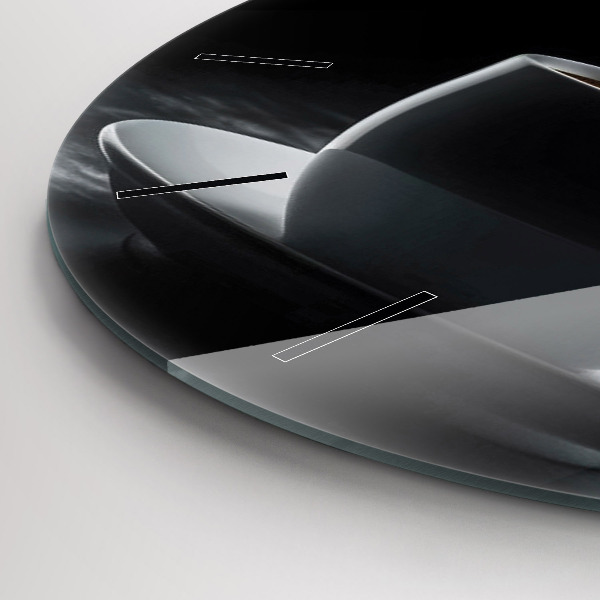 Ceas rotund de perete din sticlă O ceașcă de cafea neagră